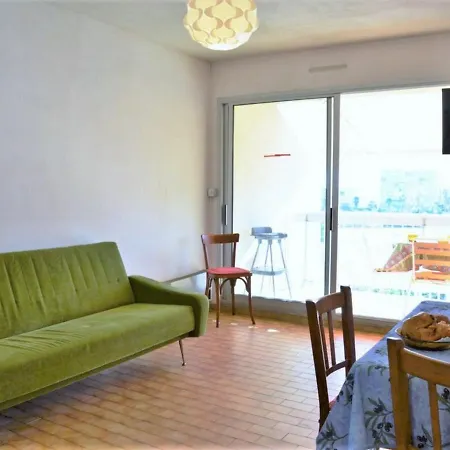 Le Lavandou, 2 Pieces, 4 Personnes - Fr-1-251-33 Daire *